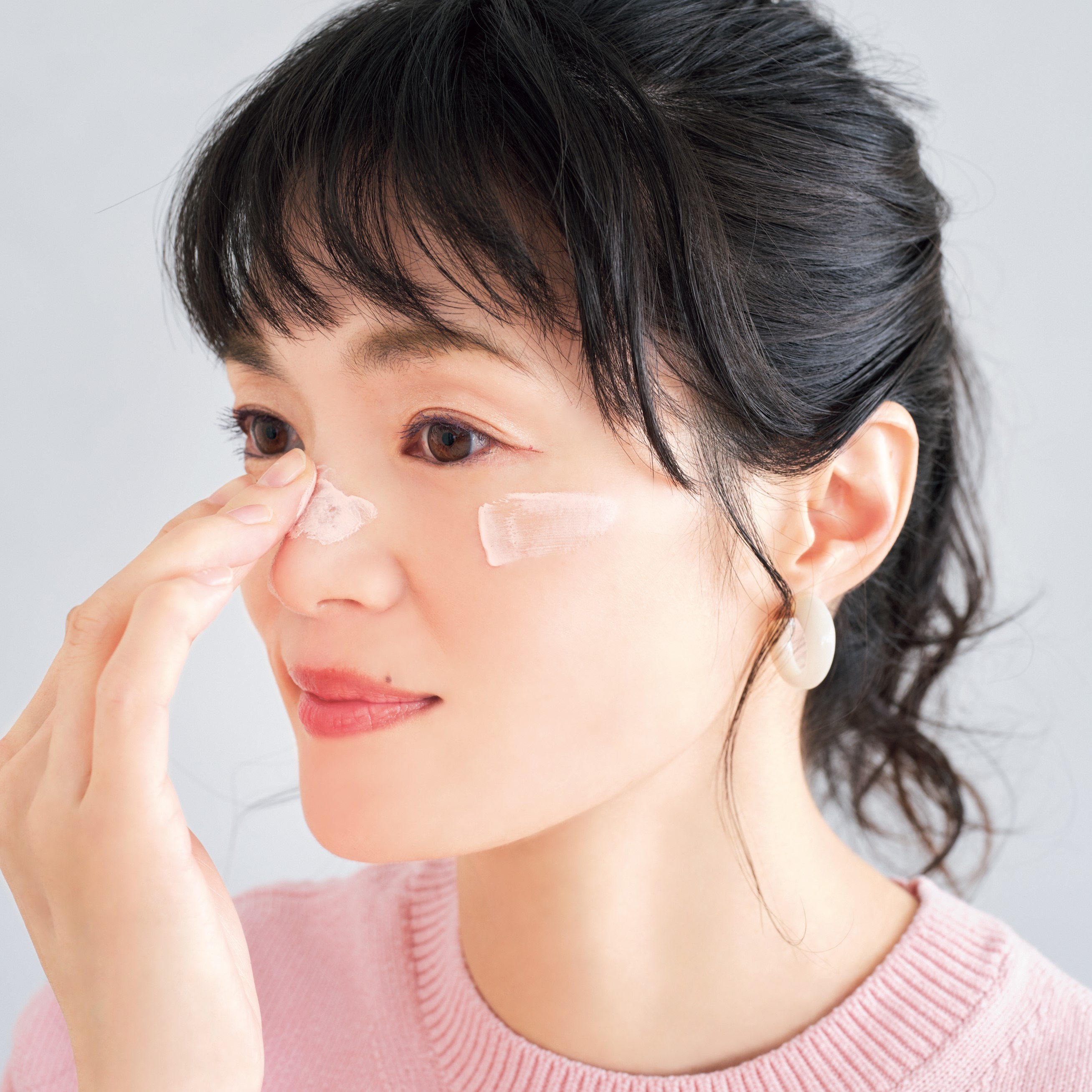 「日焼け止め」と「保湿」で日々透明美肌を更新！